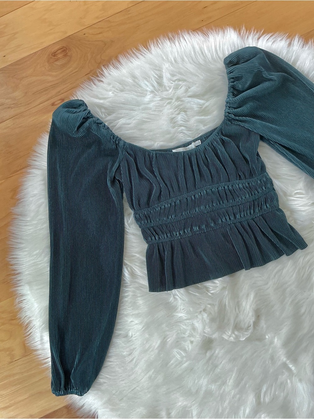 Astr Smocked Peplum Long-Sleeve Ribbed Cropped Top Size XS